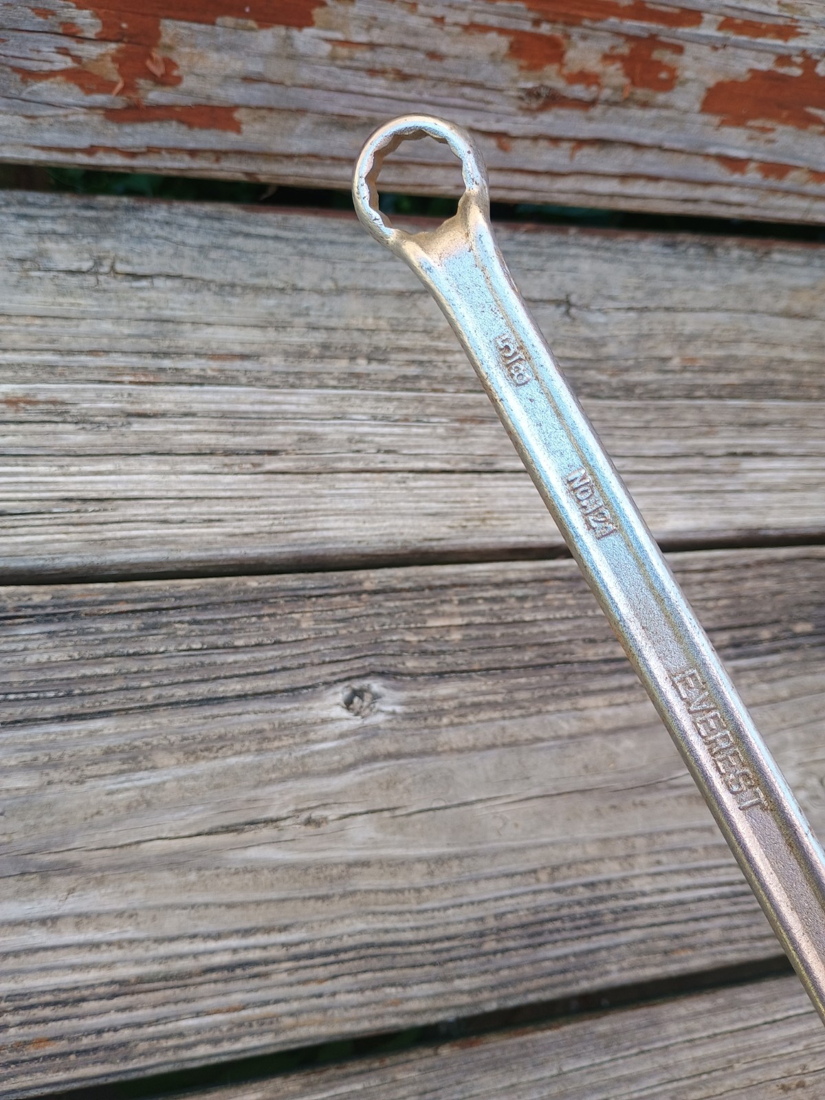 Vintage Everest 5/8″ & 11/16″ 12 Point Offset Box End Wrench No.121