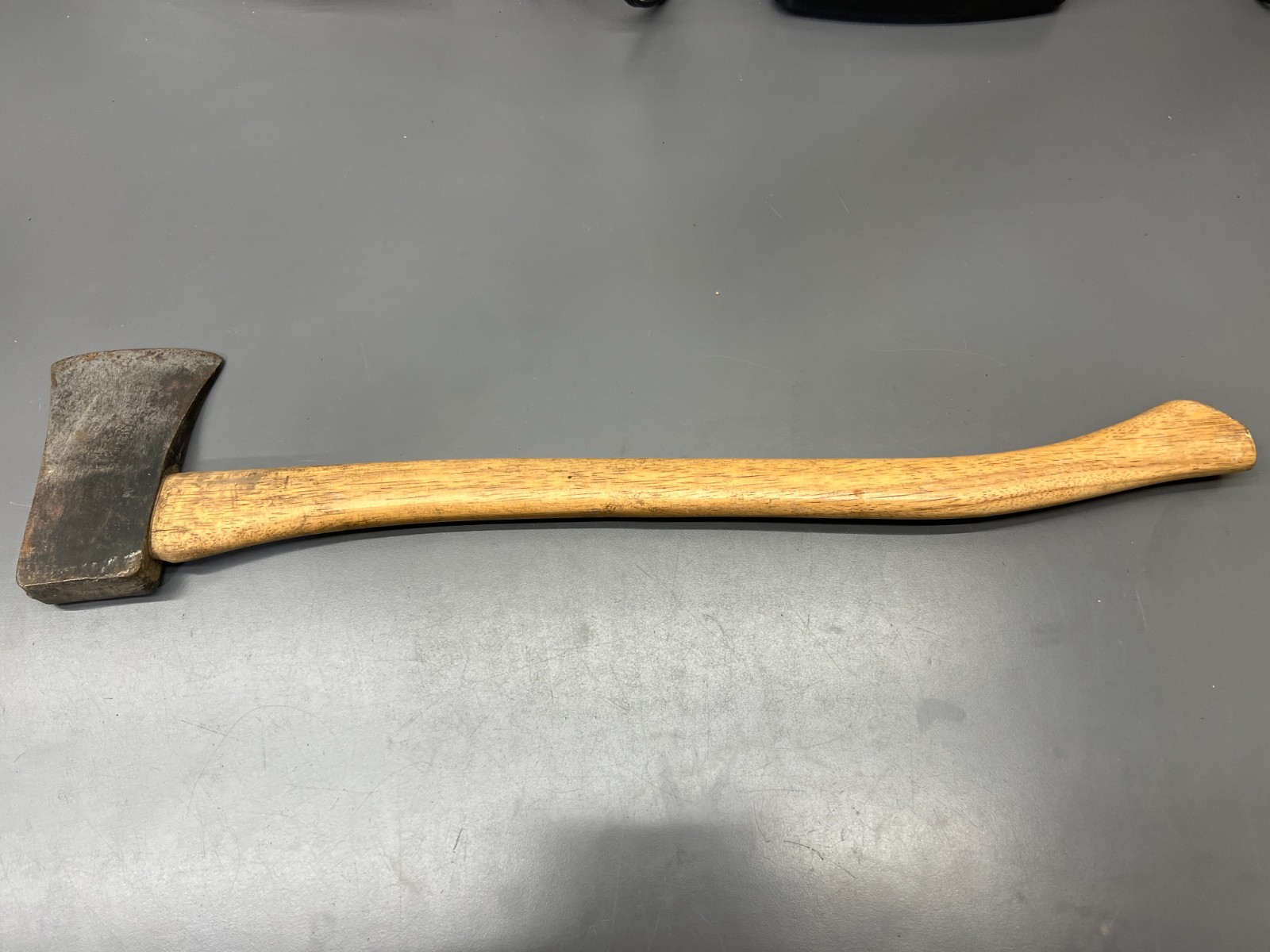 VINTAGE COLLINS BOYS AXE CAMPING ORIGINAL LABEL & HANDLE VGC USA