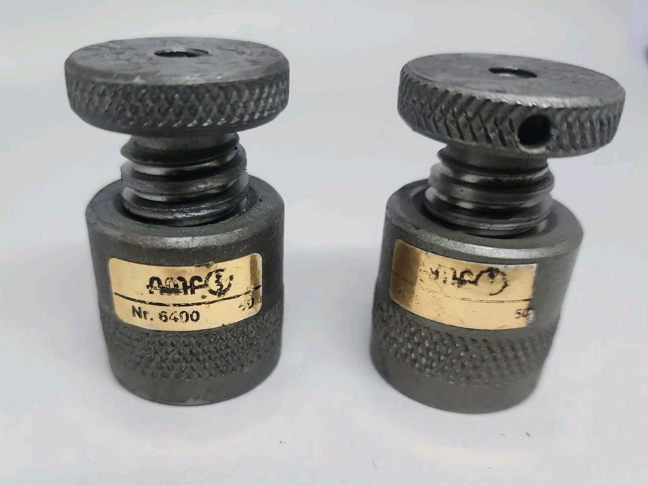 AMF Model 6400 SCREW JACKS 1-1/2″ Min – 2″ Max