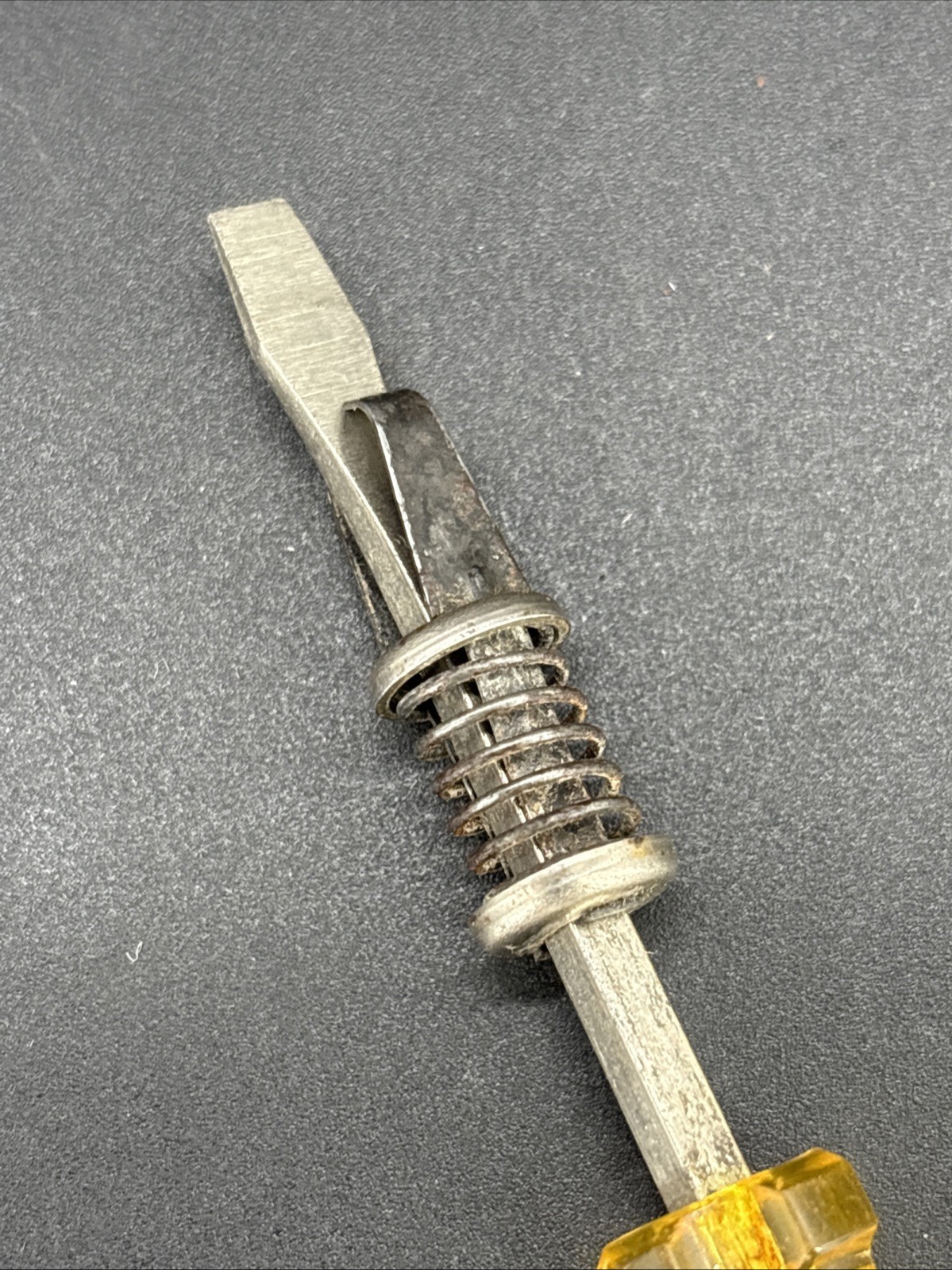 Vintage Bridgeport 247-2” Supergrip Flat Head Screwholder Screwdriver