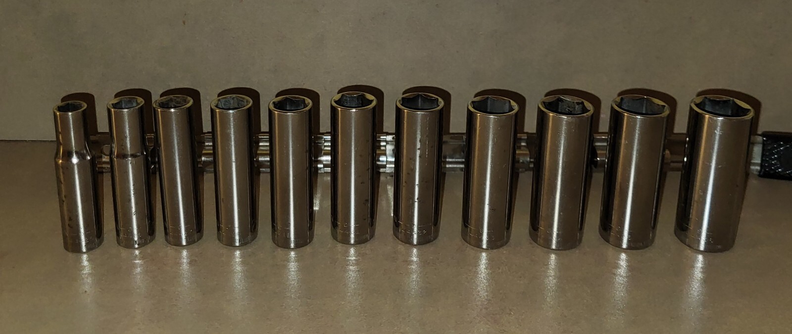 CRAFTSMAN METRIC 3/8″ Dr DEEP Socket Set 11pcs 6 point 9mm – 19mm – G Series USA