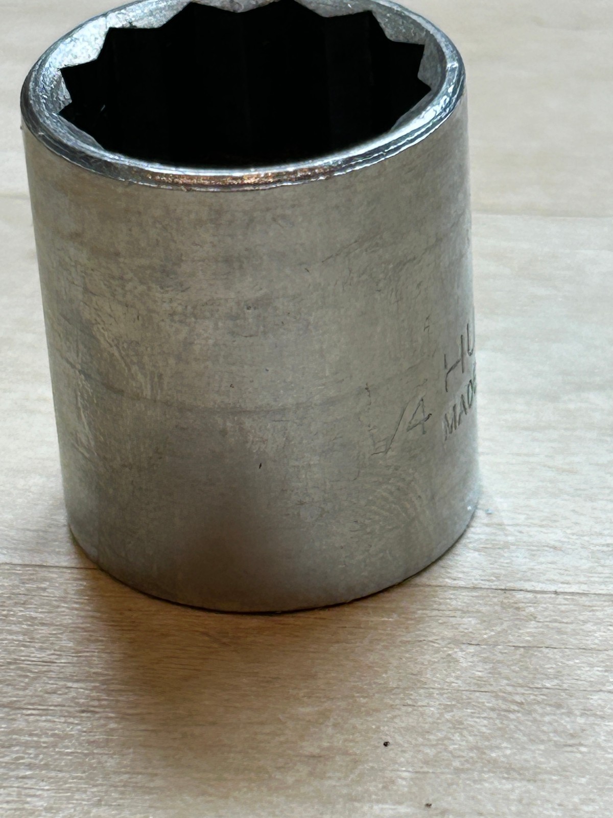 Vintage Husky 3/8″ Drive – 1/4” – 12 point Socket – CB-1224