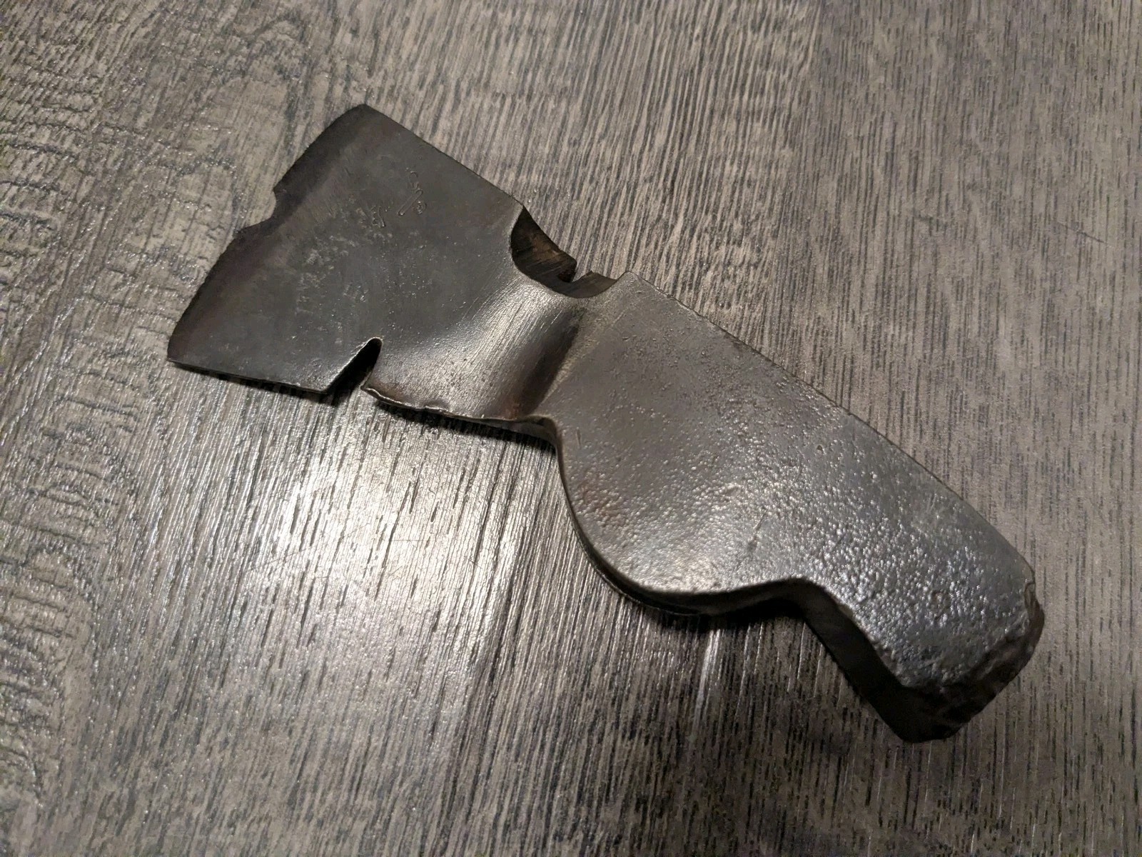 PLUMB Anchor Logo Roofing Shingle Hatchet Hammer Head w/ Unusual Nail Puller Cut