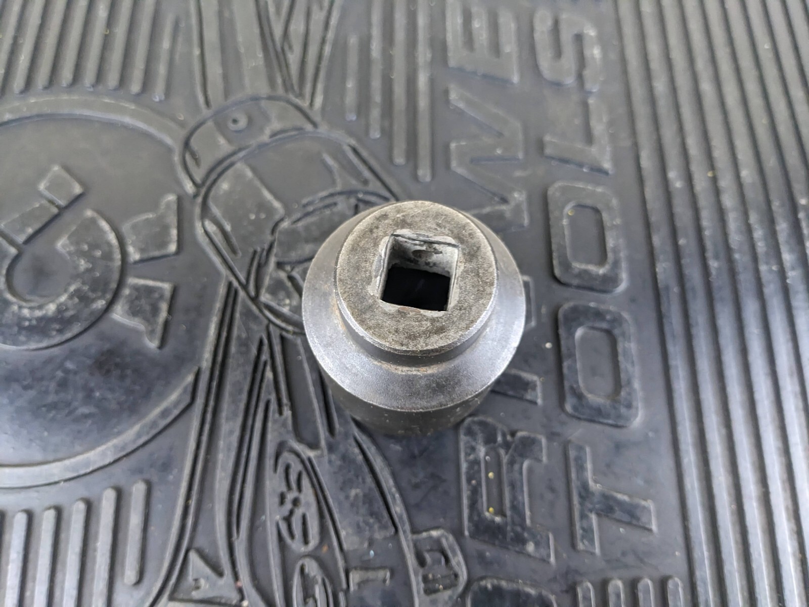 #ak874 MAC Tools – 1 1/4” Shallow Impact Socket ,1/2” Drive,6 Point VP406