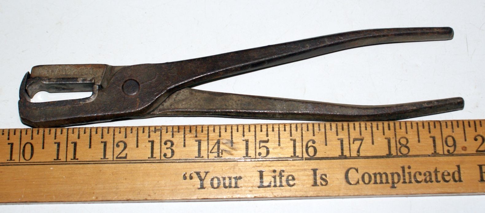 Fretz 1926 patent Livestock tagging pliers Tool St. Paul, MN Old Vintage