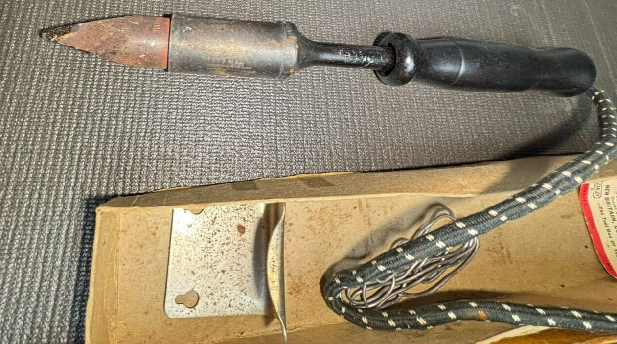 Stanley #370 Soldering Iron | 270 Watts 110-120 Volts | Stanley Tip No. 157 VTG