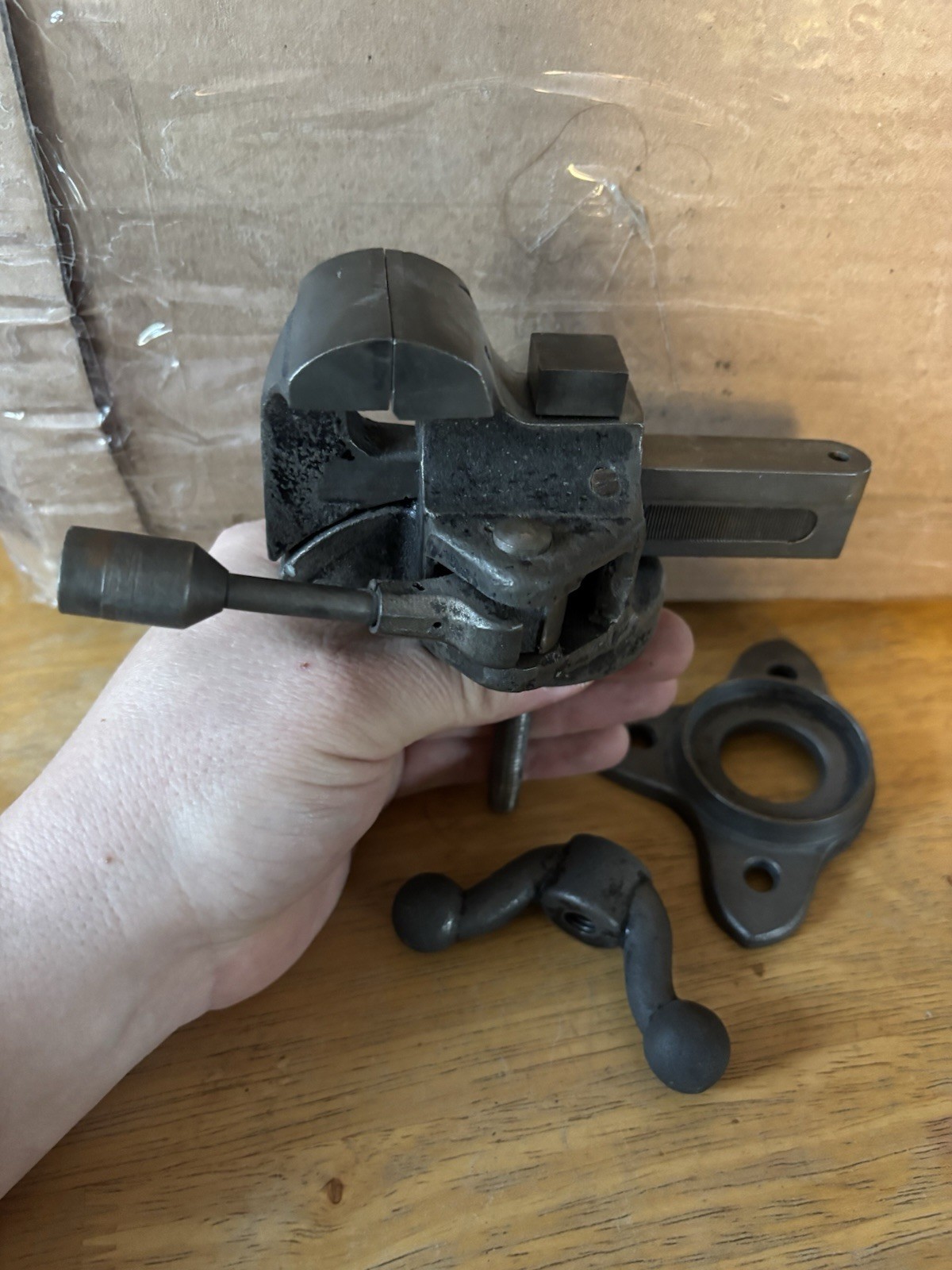 Stephens Patent Vises 2″ Jaw swivel base Vintage Bench jewelers gunsmiths Vise