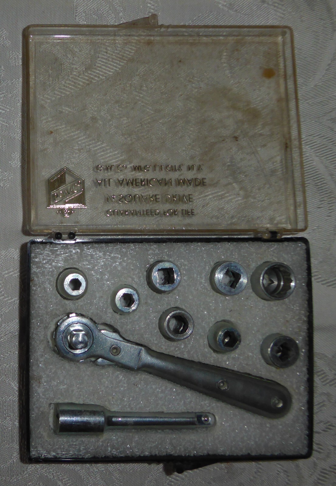 Vintage G M Co One Quarter Square Driver