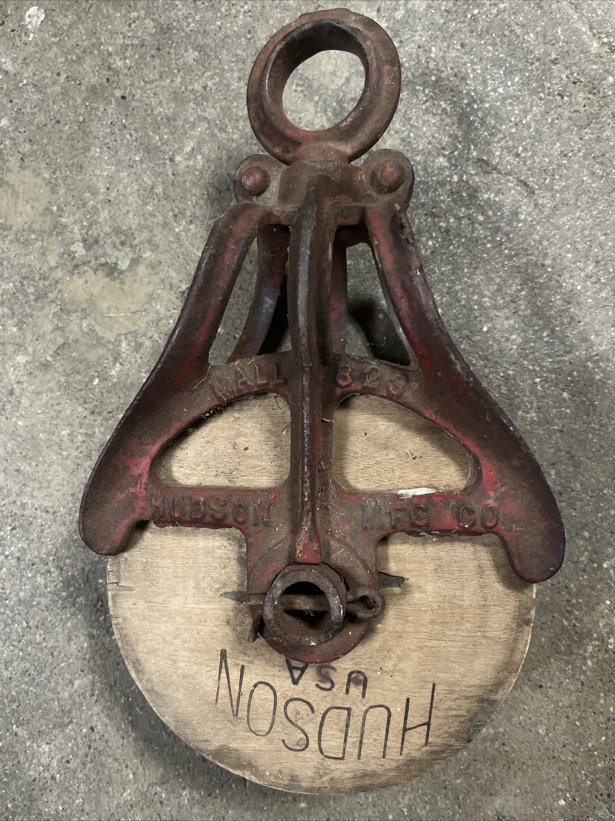 Antique Hudson Cast Iron Barn Pulley Mall 823 Original Parts