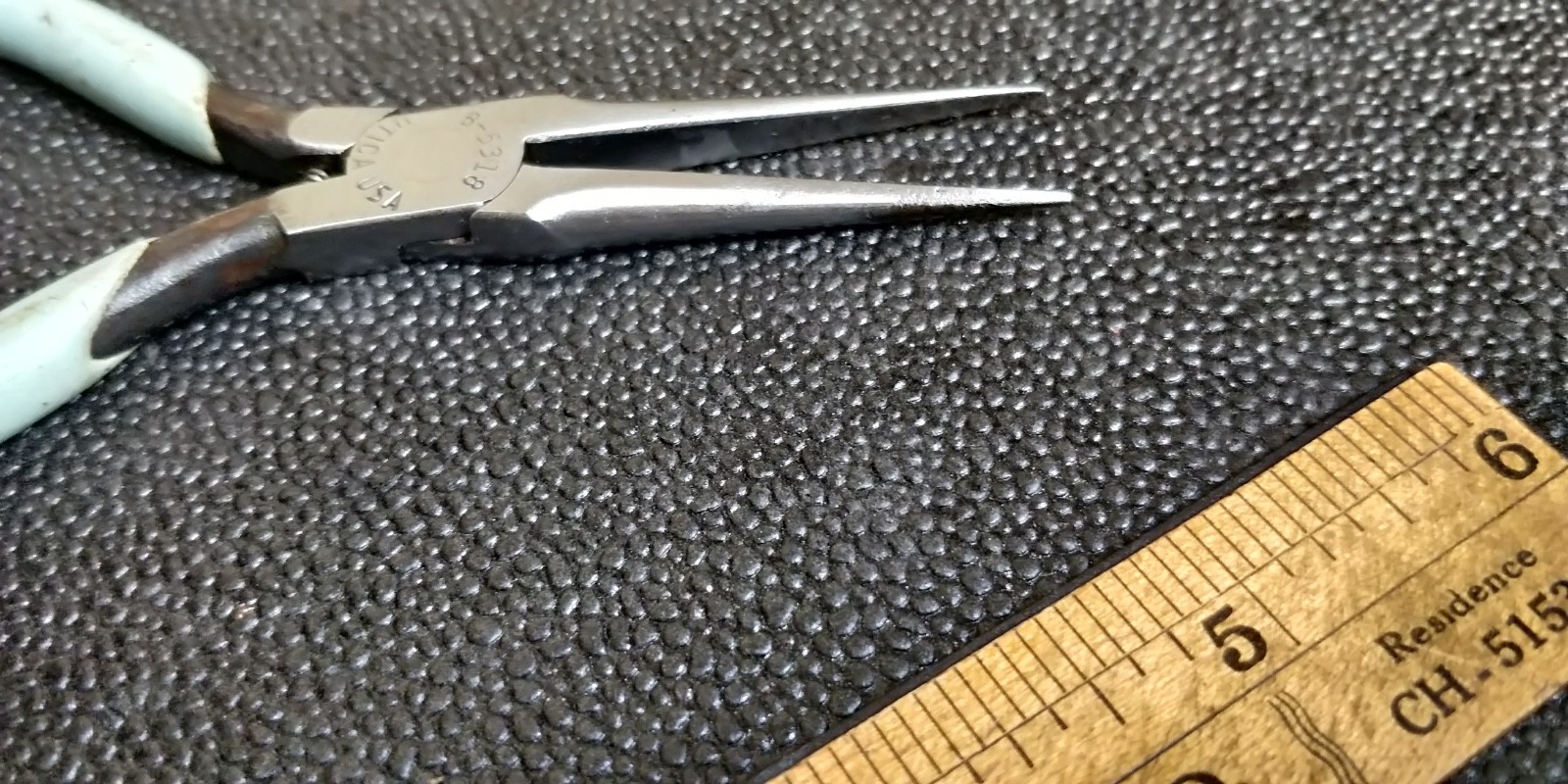 UTICA B-5318 Precision Needle Nose Pliers