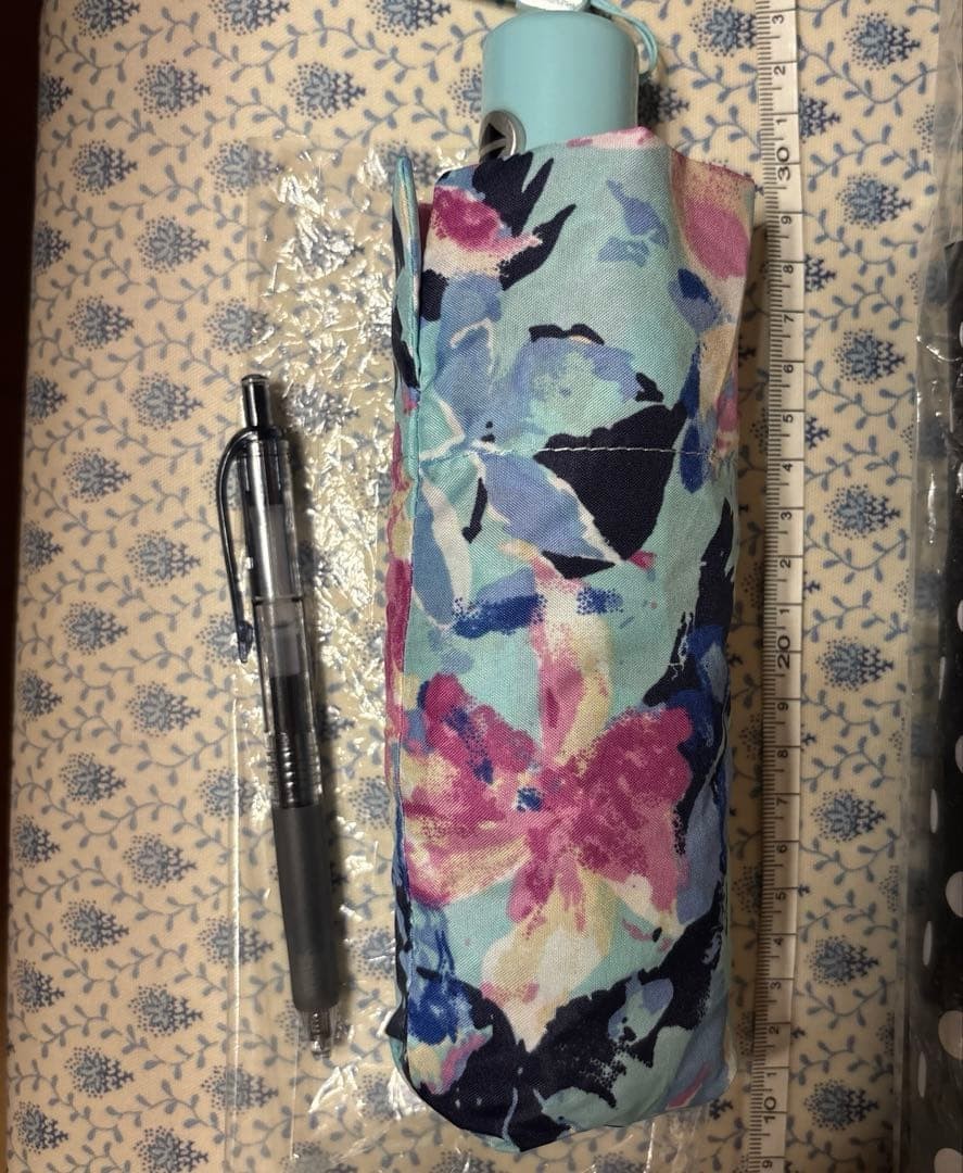 Vera Bradley Mini Folding Umbrella Floral Design Blue Used Portable Travel
