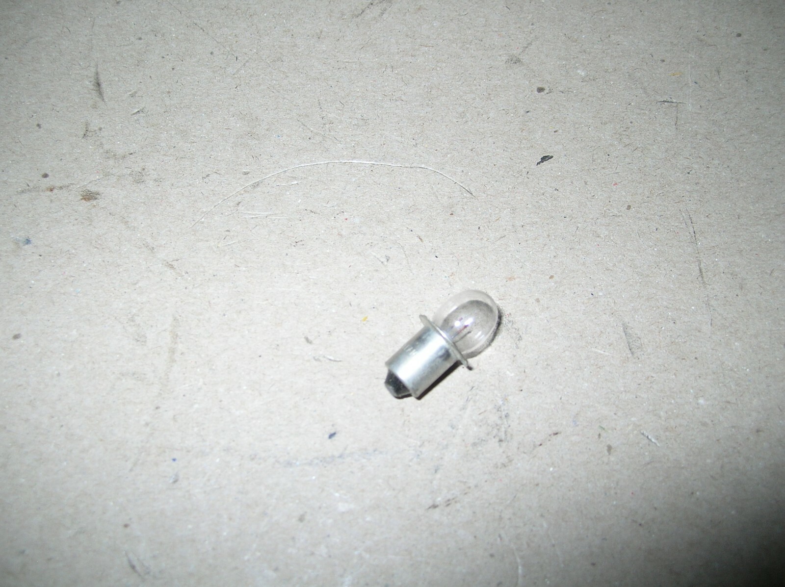 Box Of 7 Eveready Flashlight Lamps #PR4 *NOS*