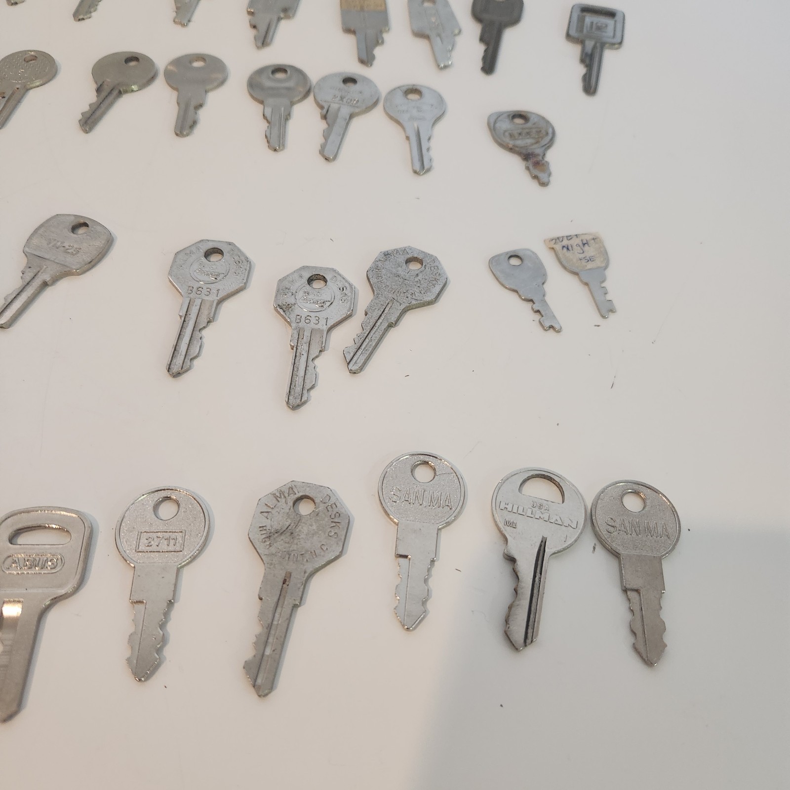 Vintage Silver Tone Key Lot of 49