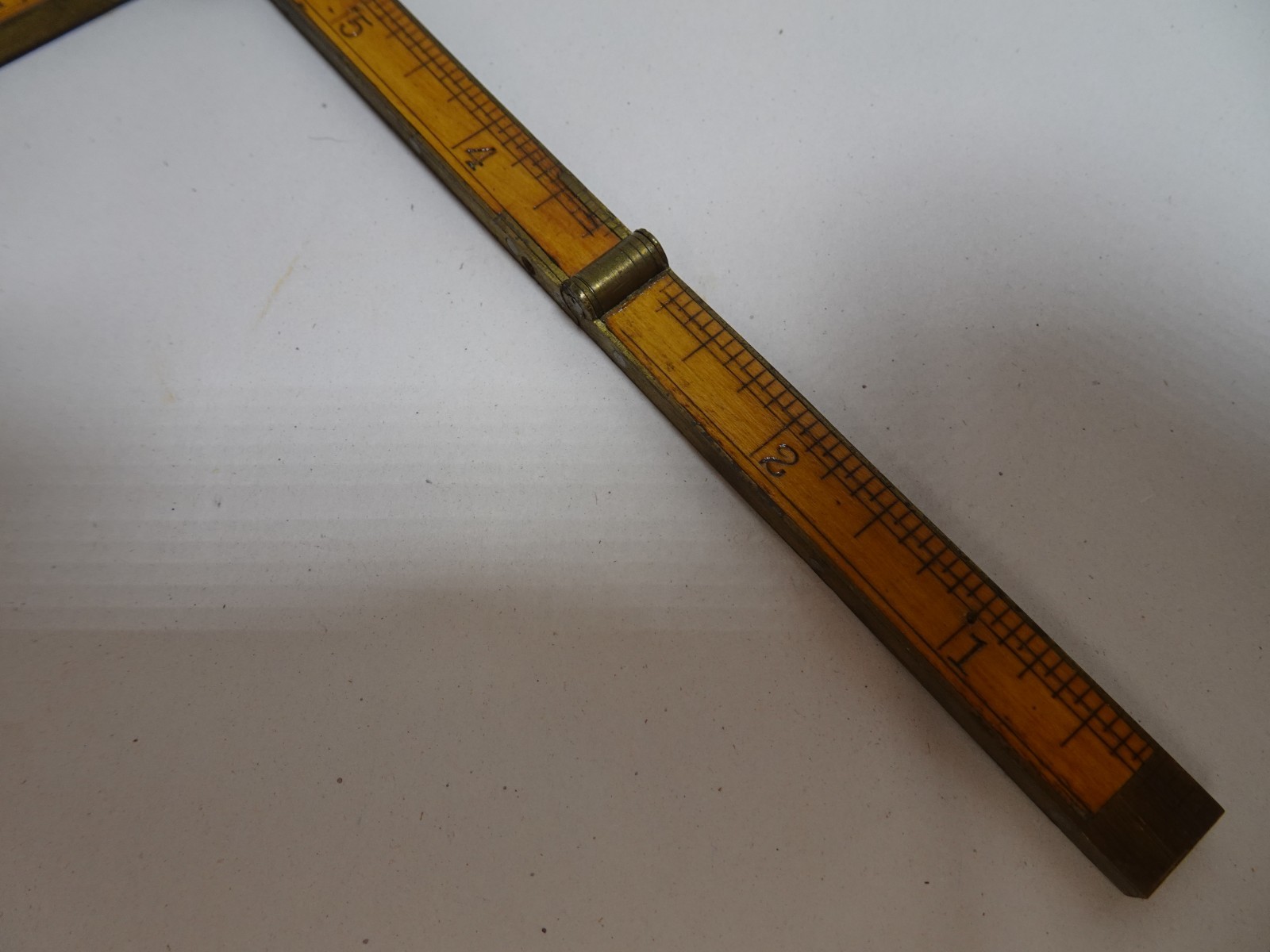 Upson Nut Company 32 1/2 Folding Wooden Ruler Rule 4-Fold w Sliding Caliper