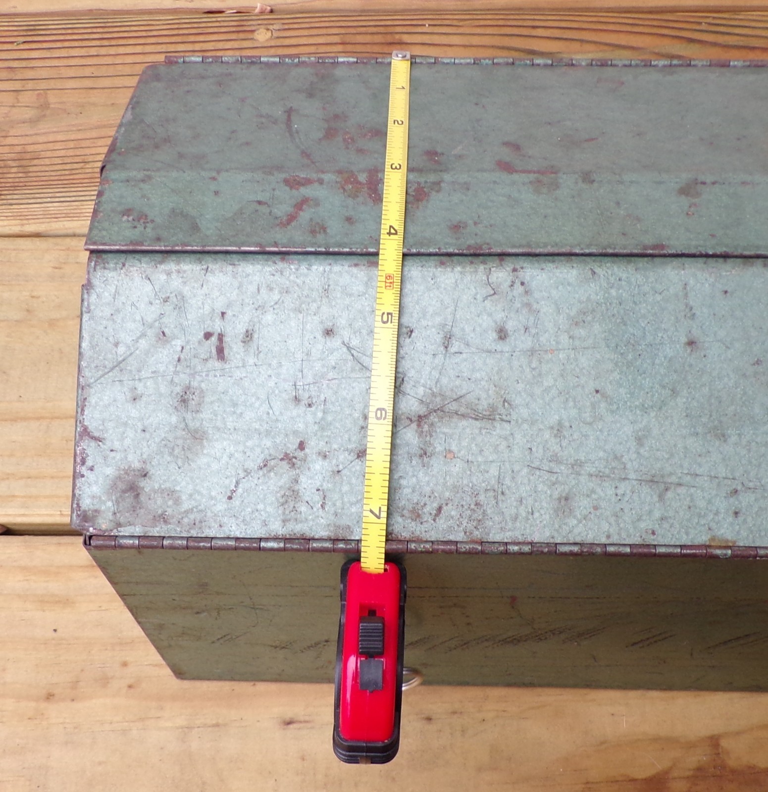 VERSA BOX Metal ToolBox Vintage Coffin Style shape Made in U.S.A.