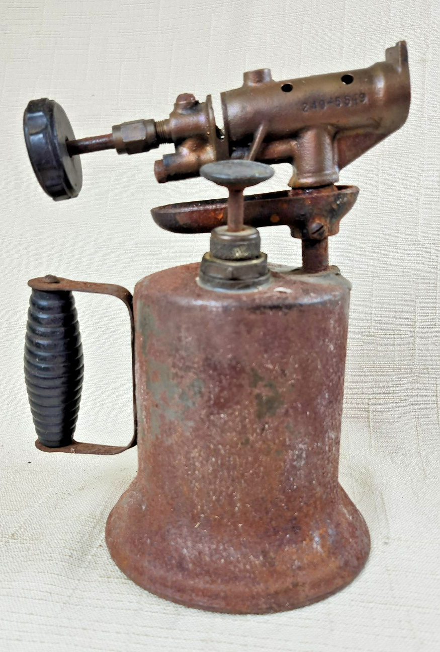 Vtg Dulap 249-5549 Metal Blow Torch, Black Wood Handle Missing Top Part UNTESTED