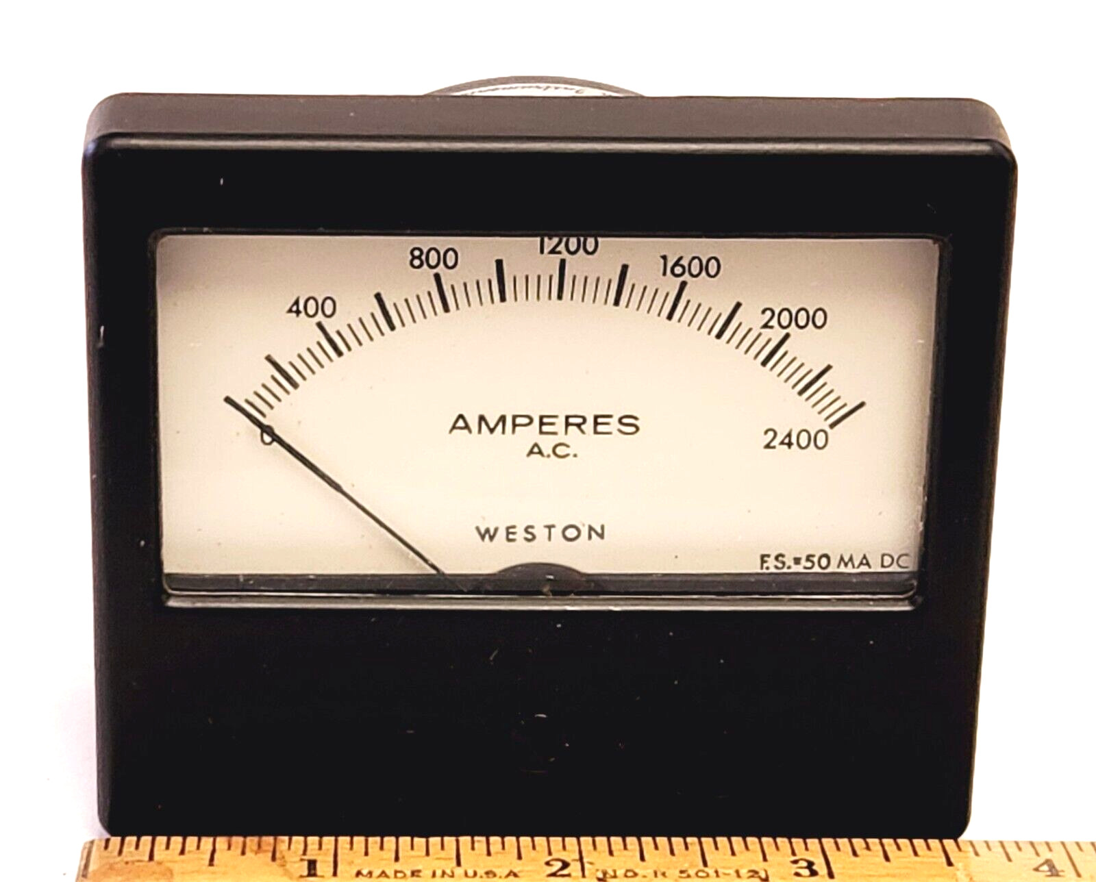 WESTON MODEL 1934, FS=50 MA DC, 0-2400 SCALE PANEL METER (USED)