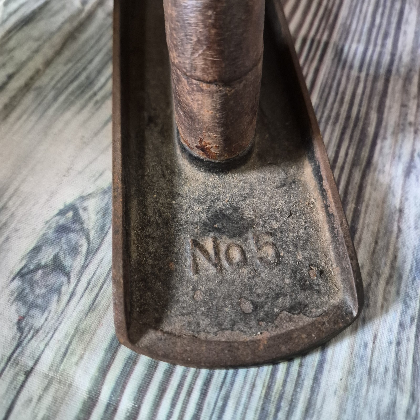 Vintage Stanley Bailey No 5 Wood Plane As Is For Parts Repair Smooth Bottom