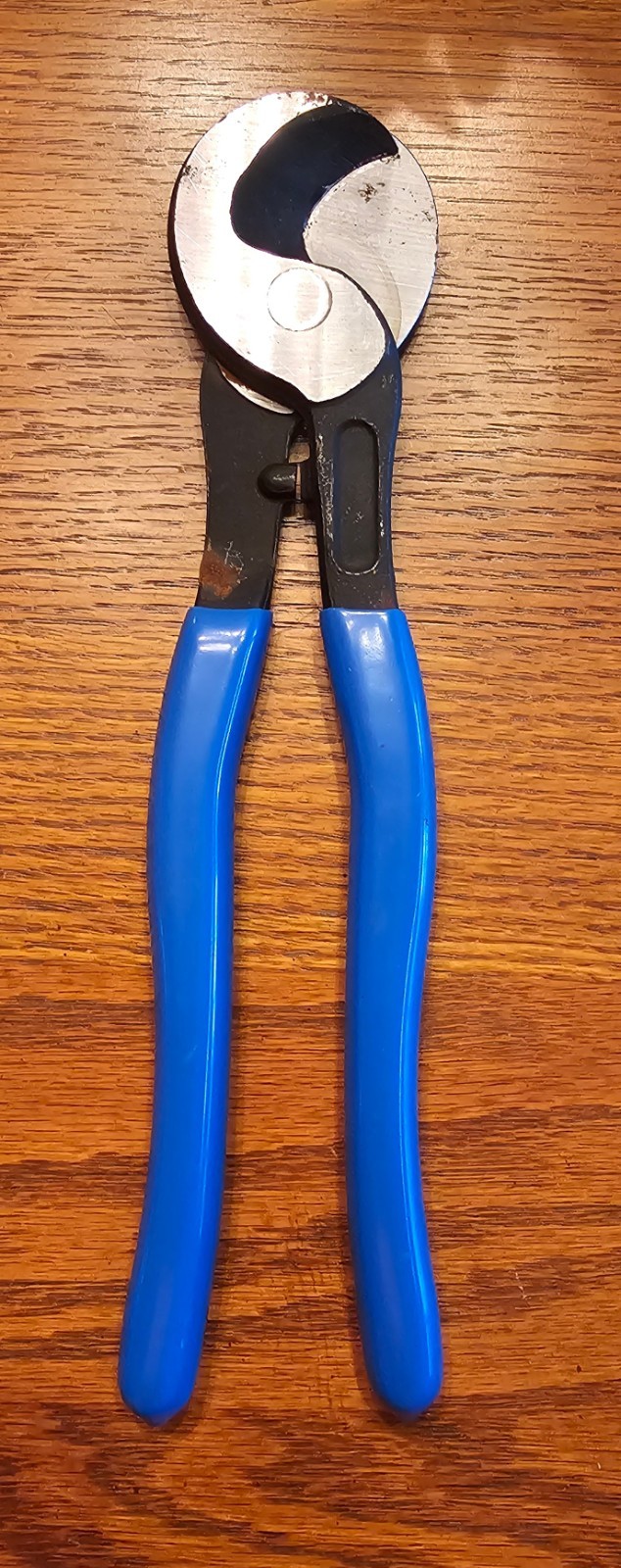Heavy Duty Battery Cable Wire Cutter