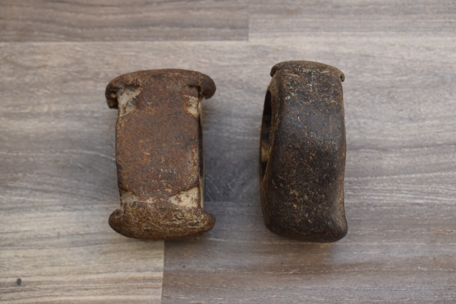 Vintage Old Iron Hammer Heads Blacksmith Tinsmith woodworking Tool primitive 2pc