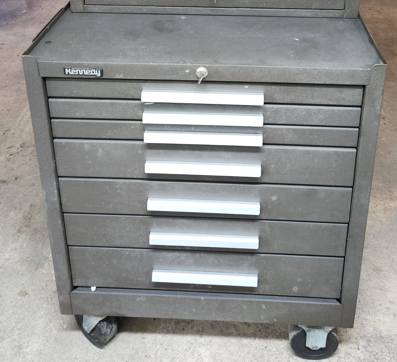 Kennedy Tool box 7 Drawer tool box from 90s (bottom roller Only)