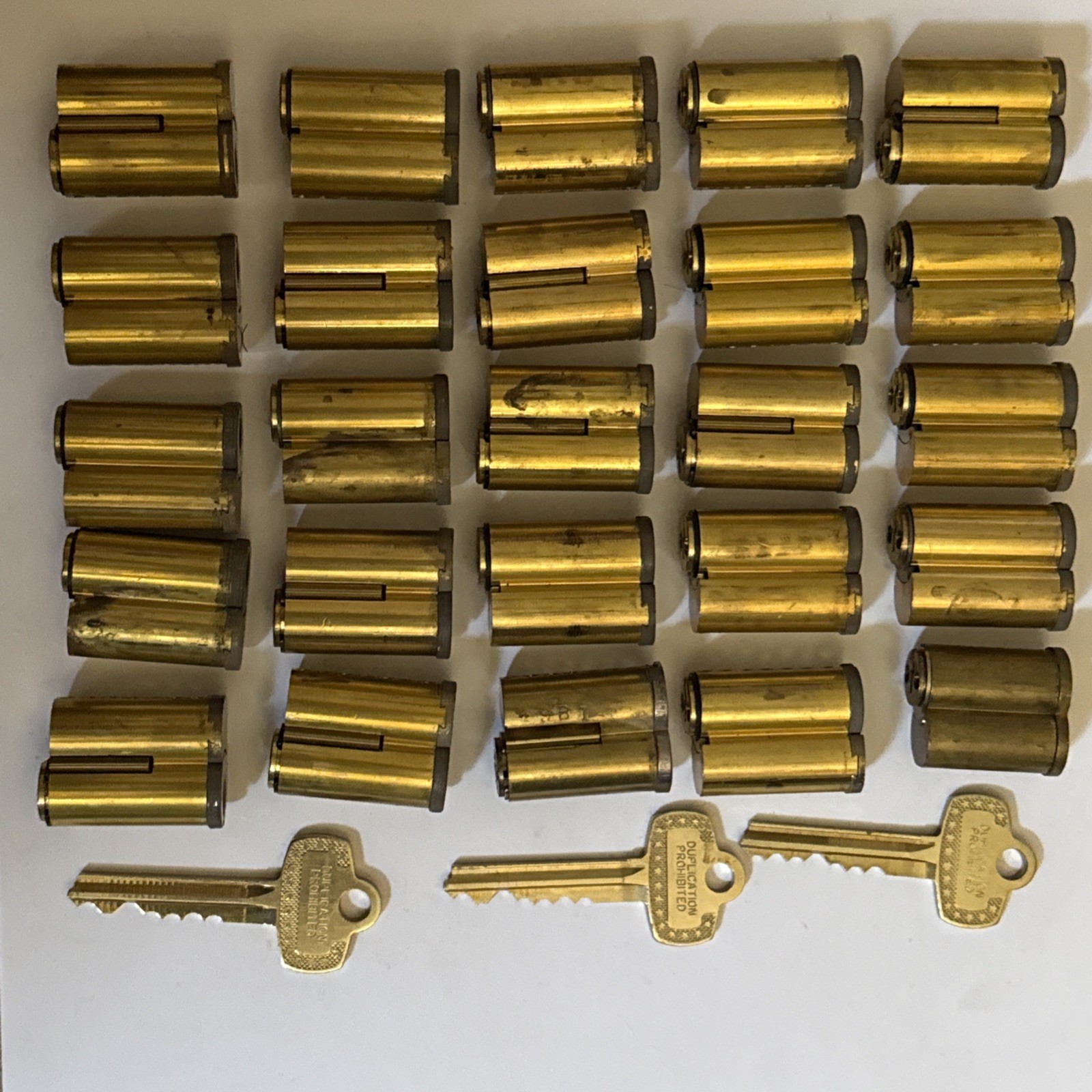 Lot Of (25) BEST Like SFIC 7-pin Lock Cores, A Keyway, 2 Control/core, 1 Op Key