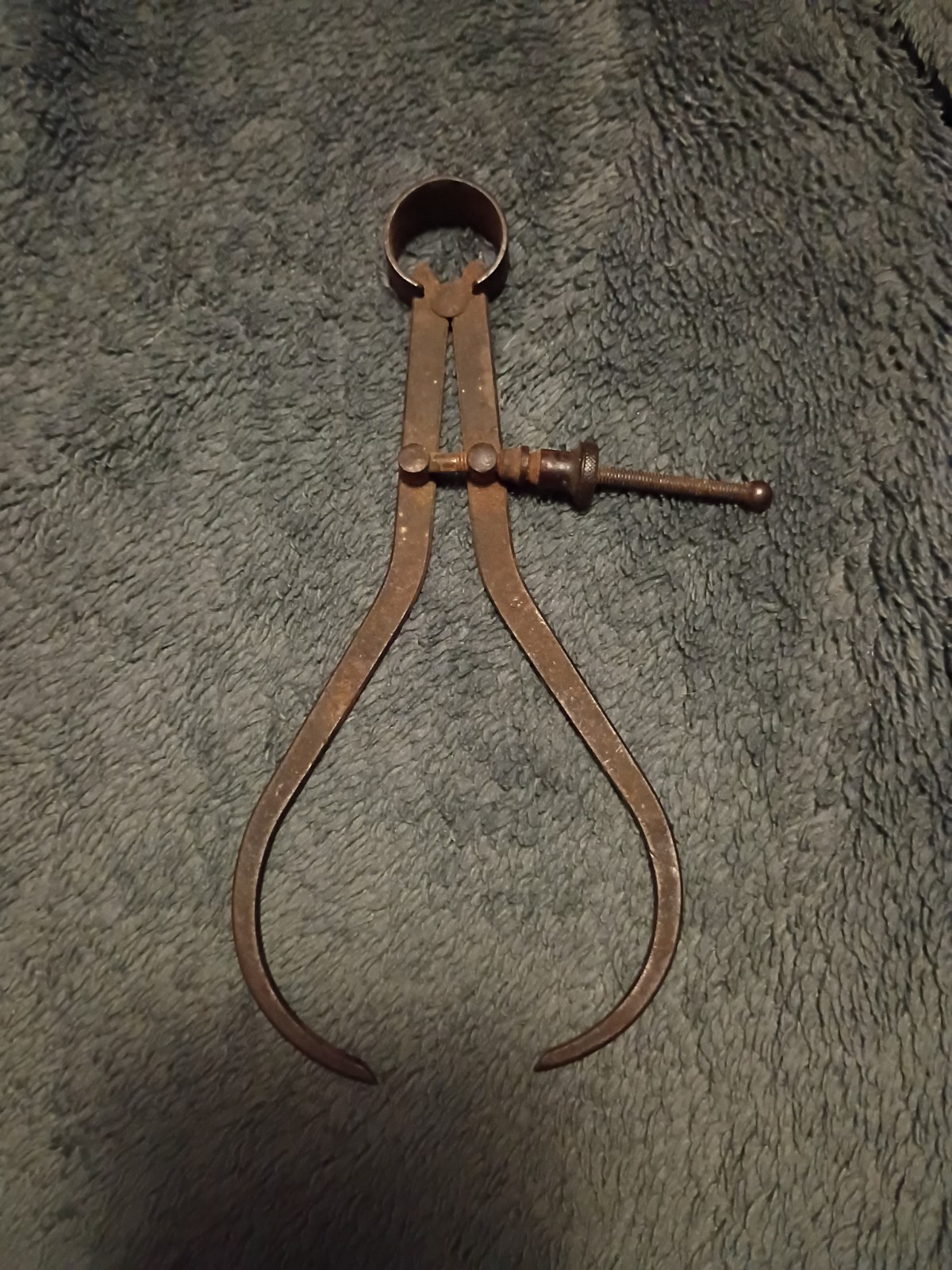 Vintage 7″ Outside Spring Caliper Measuring Tool