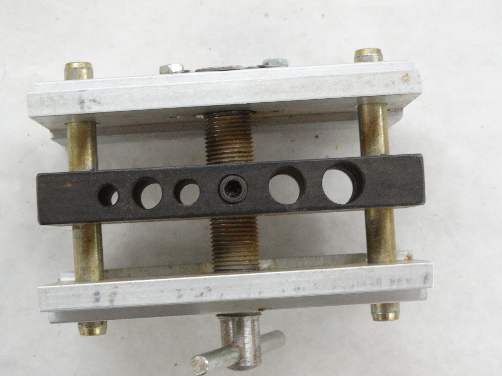 Vintage “Dowl-It” Self Centering Dowel Drill Guide Model No. 1000 – Made in USA