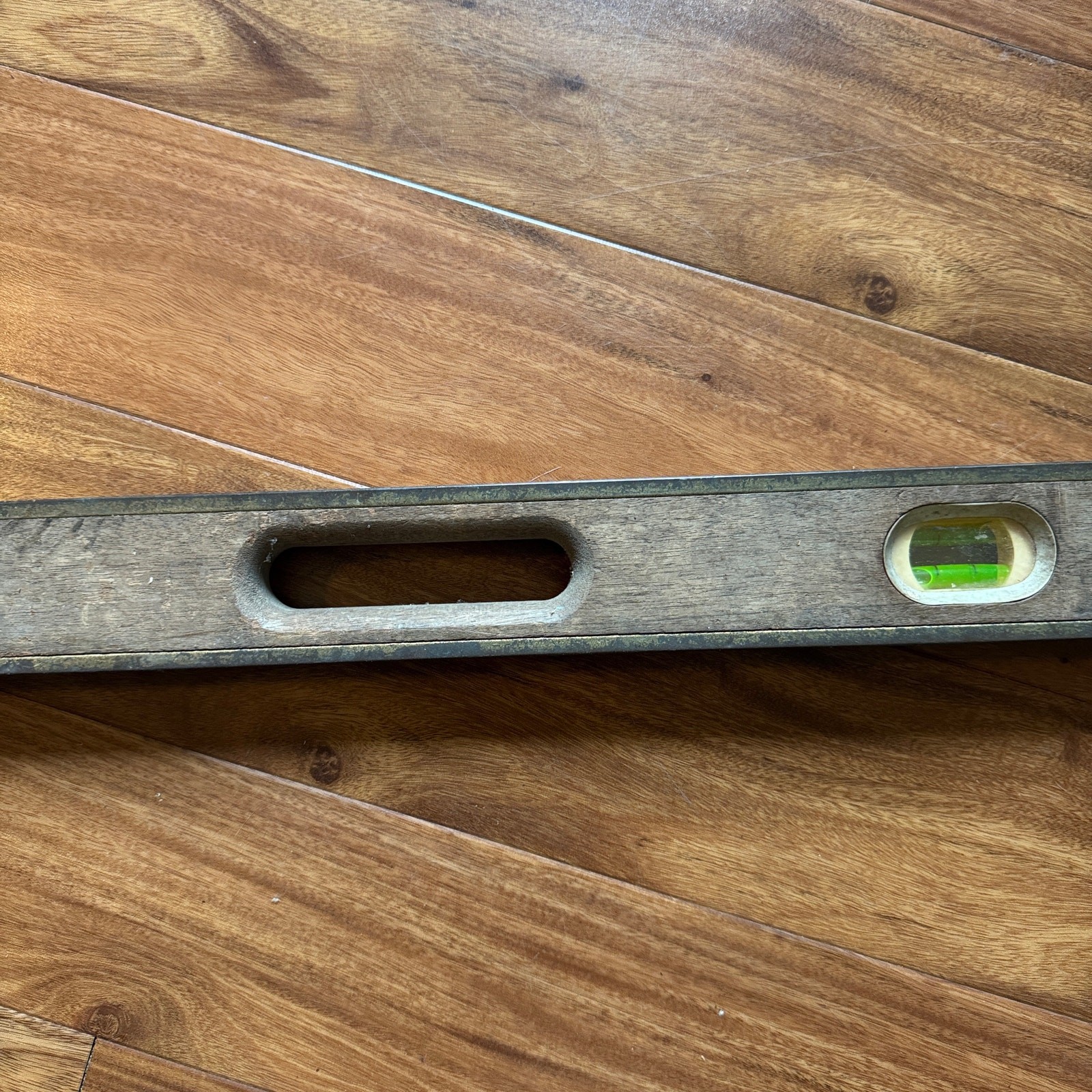 4FT JOHNSON LEVEL & TOOL Wood & Brass Vintage Level Man Cave Decor