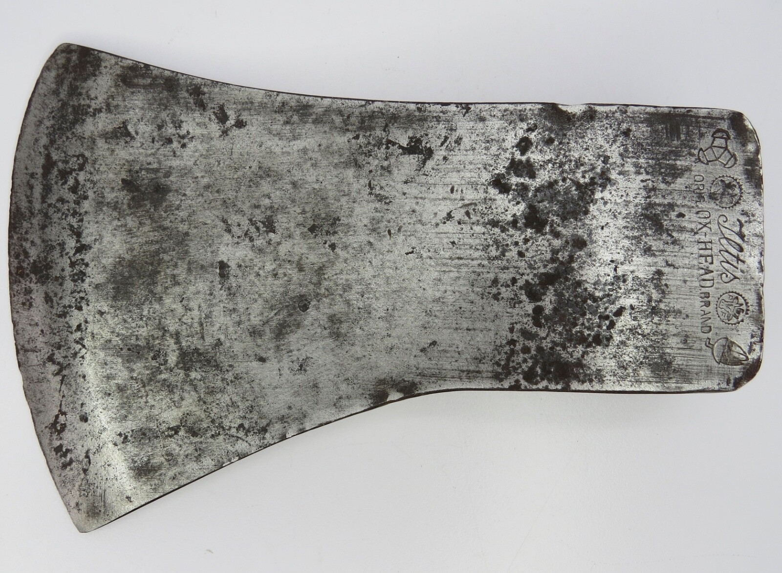 Iltis Ox-Head Original Brand Axe 2 lbs. 6 oz. 1081g