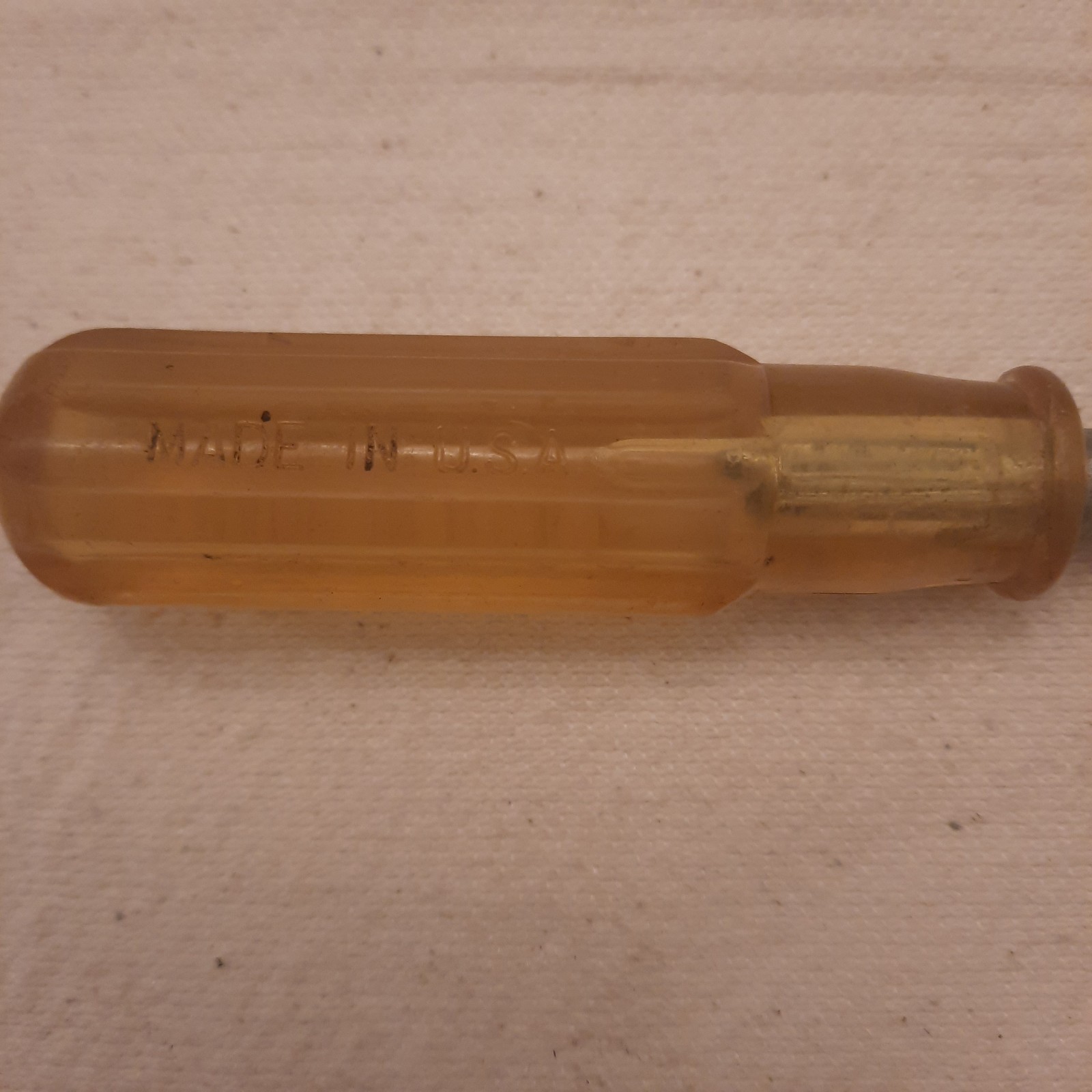 Vintage Hilti 11/32″ NUT Driver HOLLOW SHAFT Amber/Yellow Handle. USA.