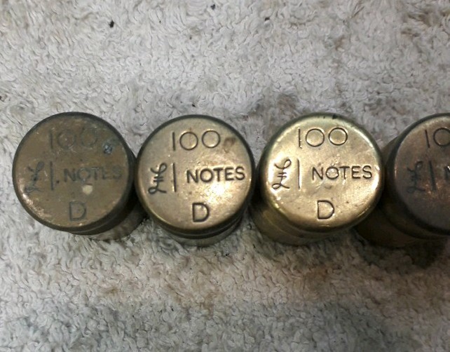 5xVintage Brass 100 £1 Note Bank Calibration Scale Weights 369gram Gbb11
