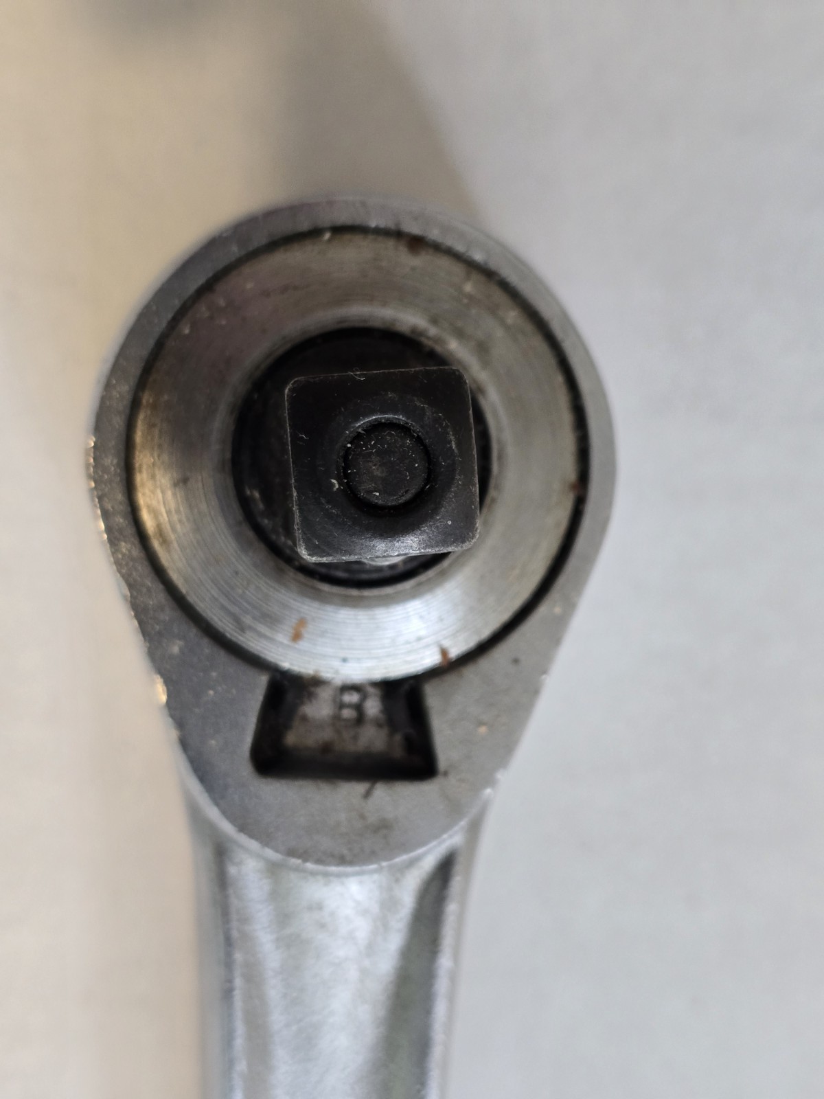 2 Craftsman USA Rachets, 3/8″ -VJ-44811 and 1/2″ -V-44975