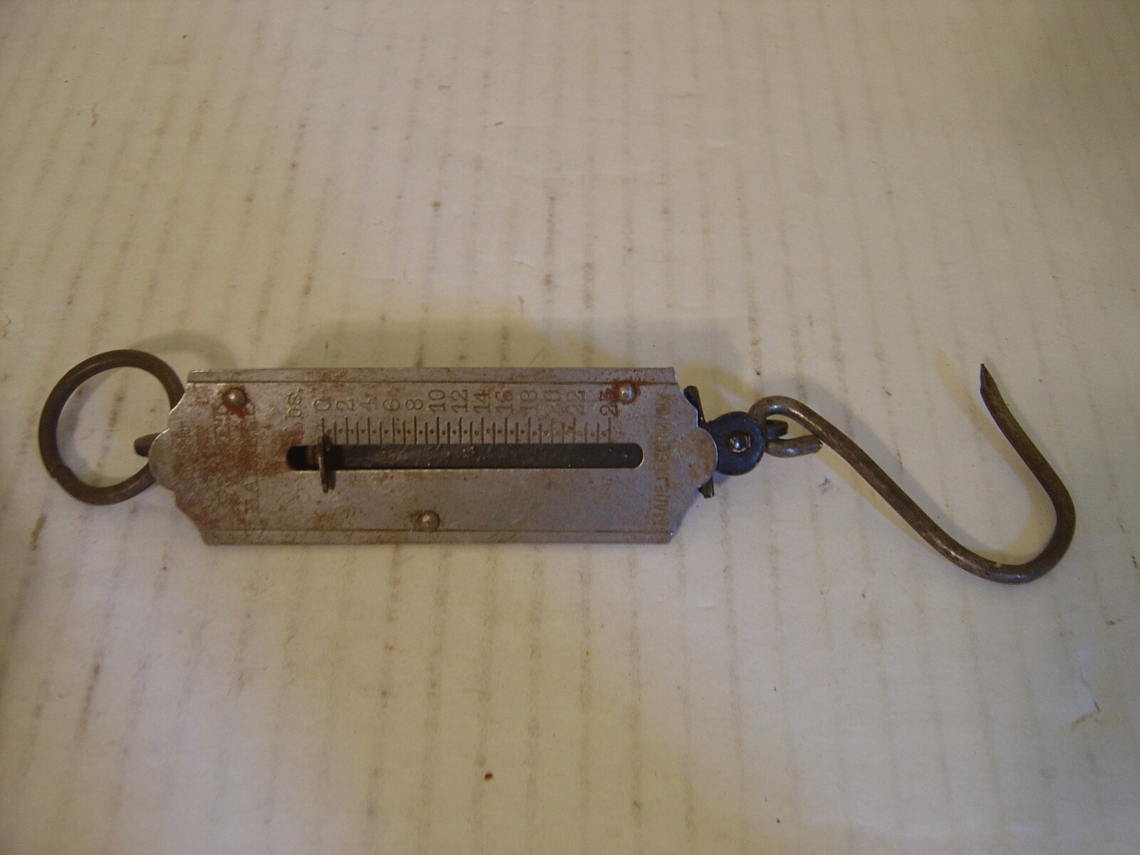 VINTAGE POCKET BALANCE SCALE UP TO 25 LBS. MADE IN GERMANY