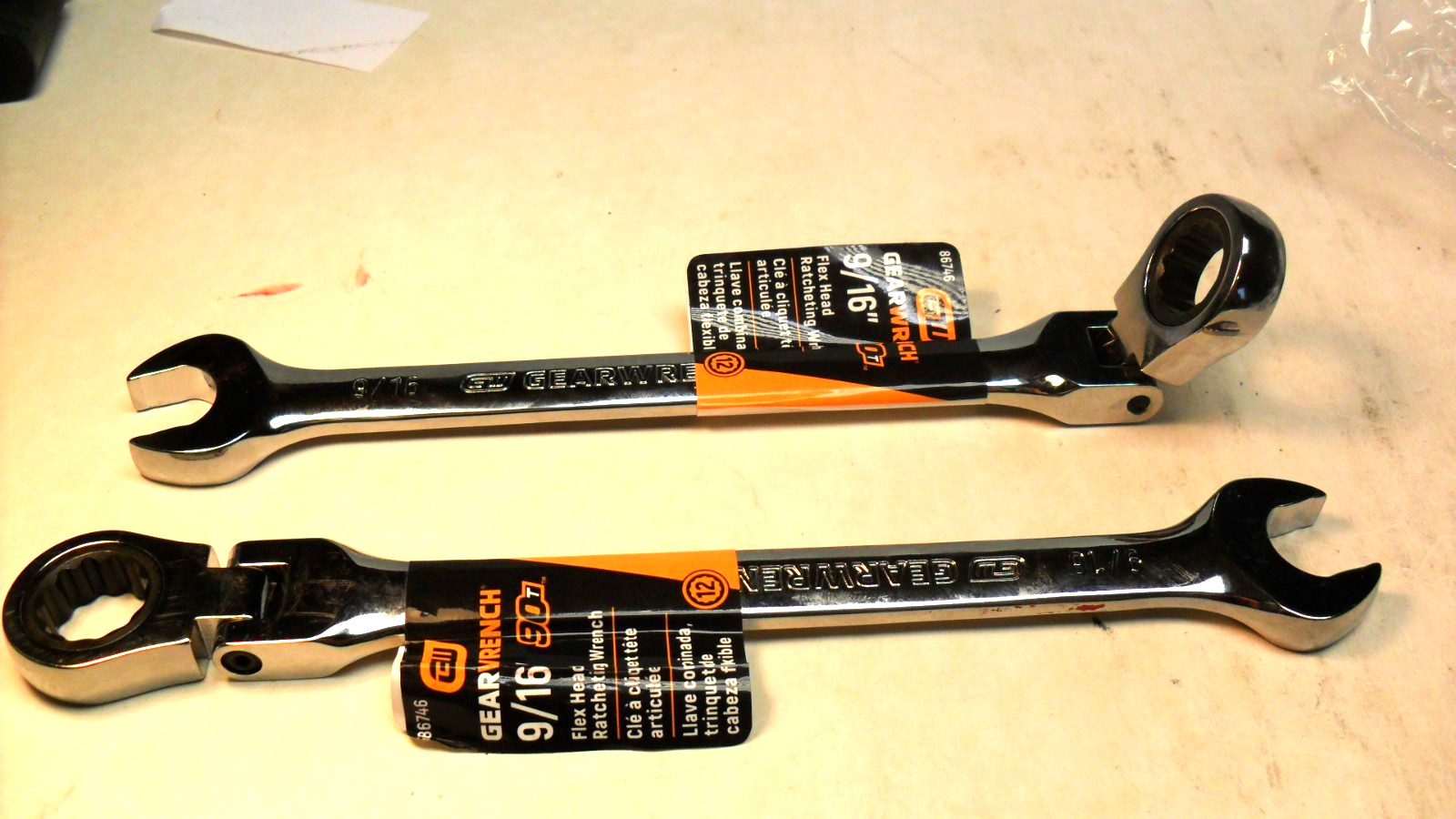 QTY 2 – 9/16″ 90-Tooth 12 Point Flex Head RatchetiRatcheting Combination Wrench