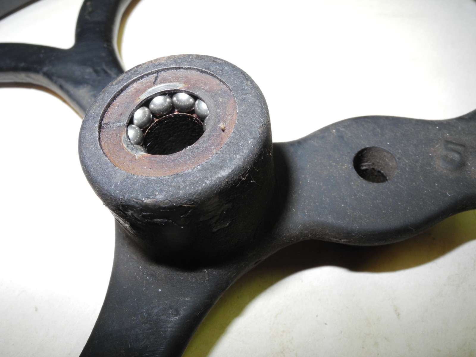 VINTAGE SET 2 STEAMPUNK CAST IRON PULLEY – BELT WHEELS, GOOD PAINT, NICE, CLEAN