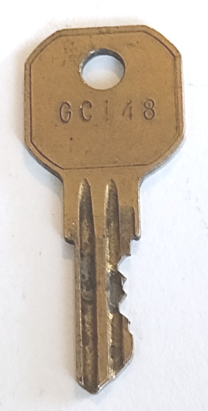 Vintage Key FUEL GC148 Appx 1-5/8″ Lock