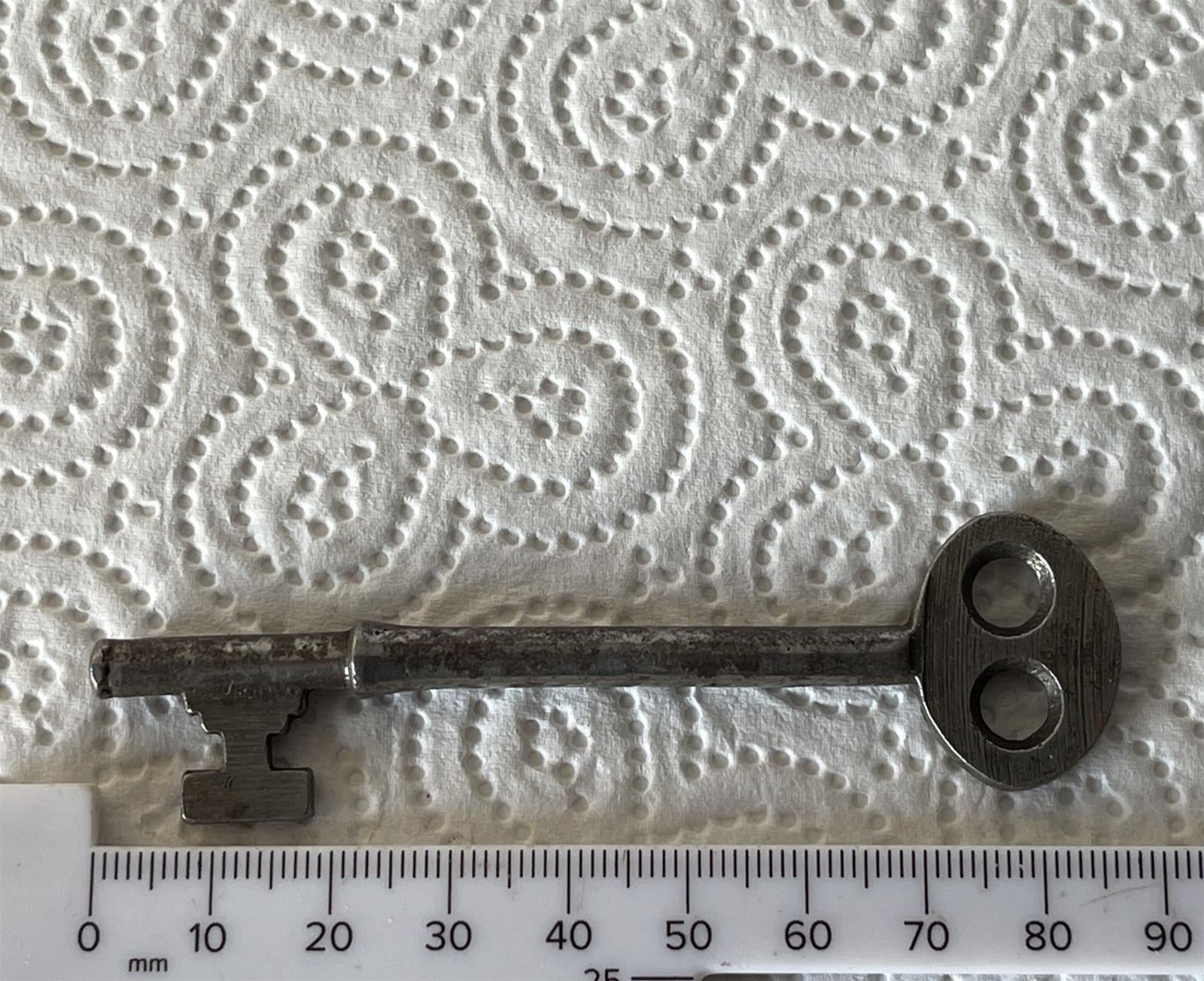 Vintage Metal Skeleton / Ornament / Escape Room Key ~ 8.5cm Long #pC1000