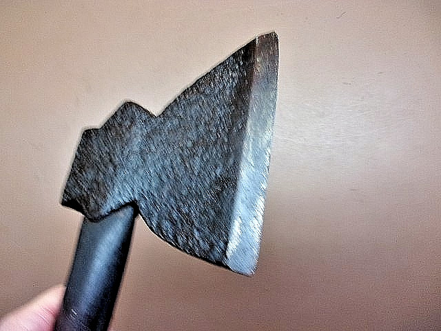Antique Hewing Broad Head Axe 6 1/4″ Edge Early Log Squaring & Framing Tool