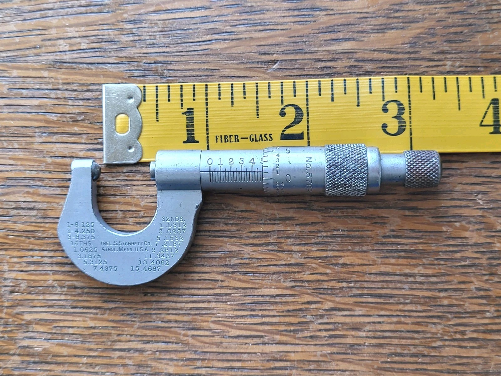 Vintage L. S. Starrett No. 576R Outside Micrometer 0-1/2″ w/Wrench