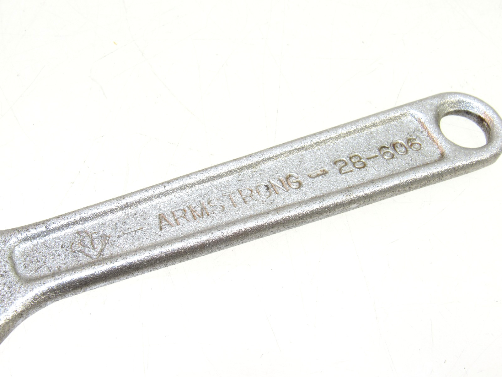 W11A NICE ARMSTRONG 28-606 6″ ADJUSTABLE WRENCH