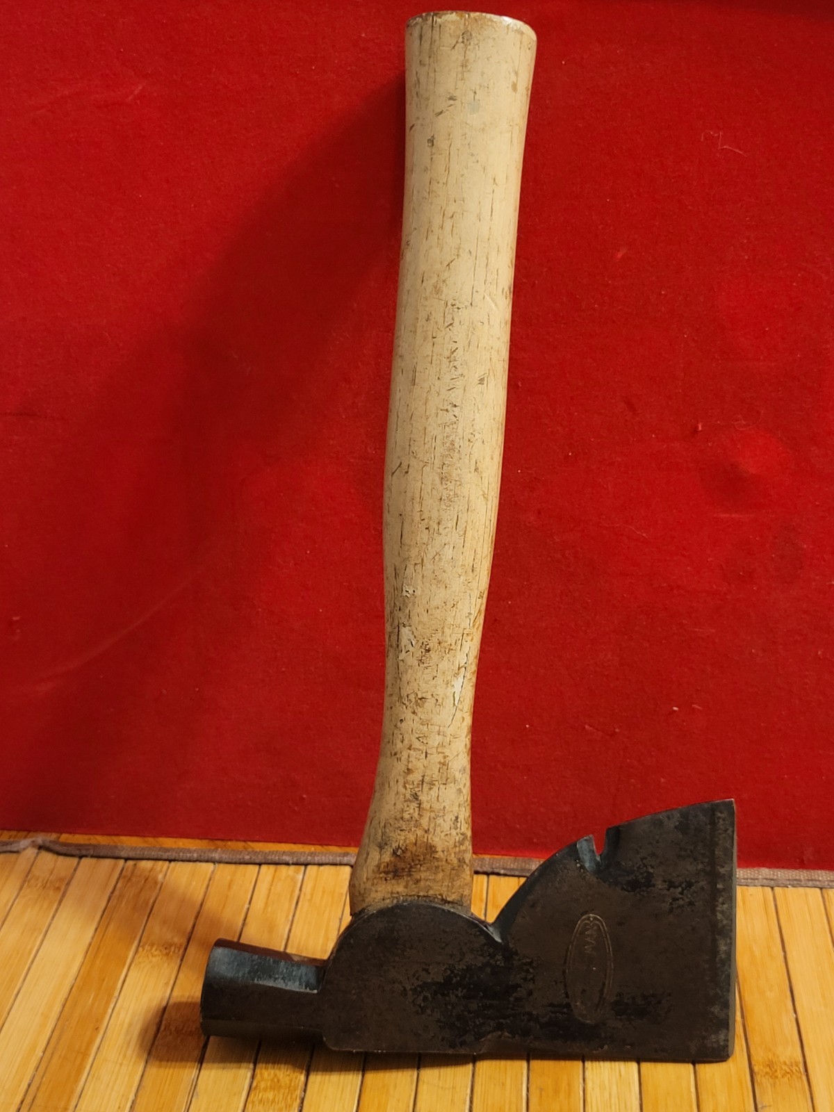 Vtg CRAFTSMAN DOUBLE OVAL 1.07Lb 12″L 3″Blade Carpenter’ Hatchet Hammer Axe.OBO