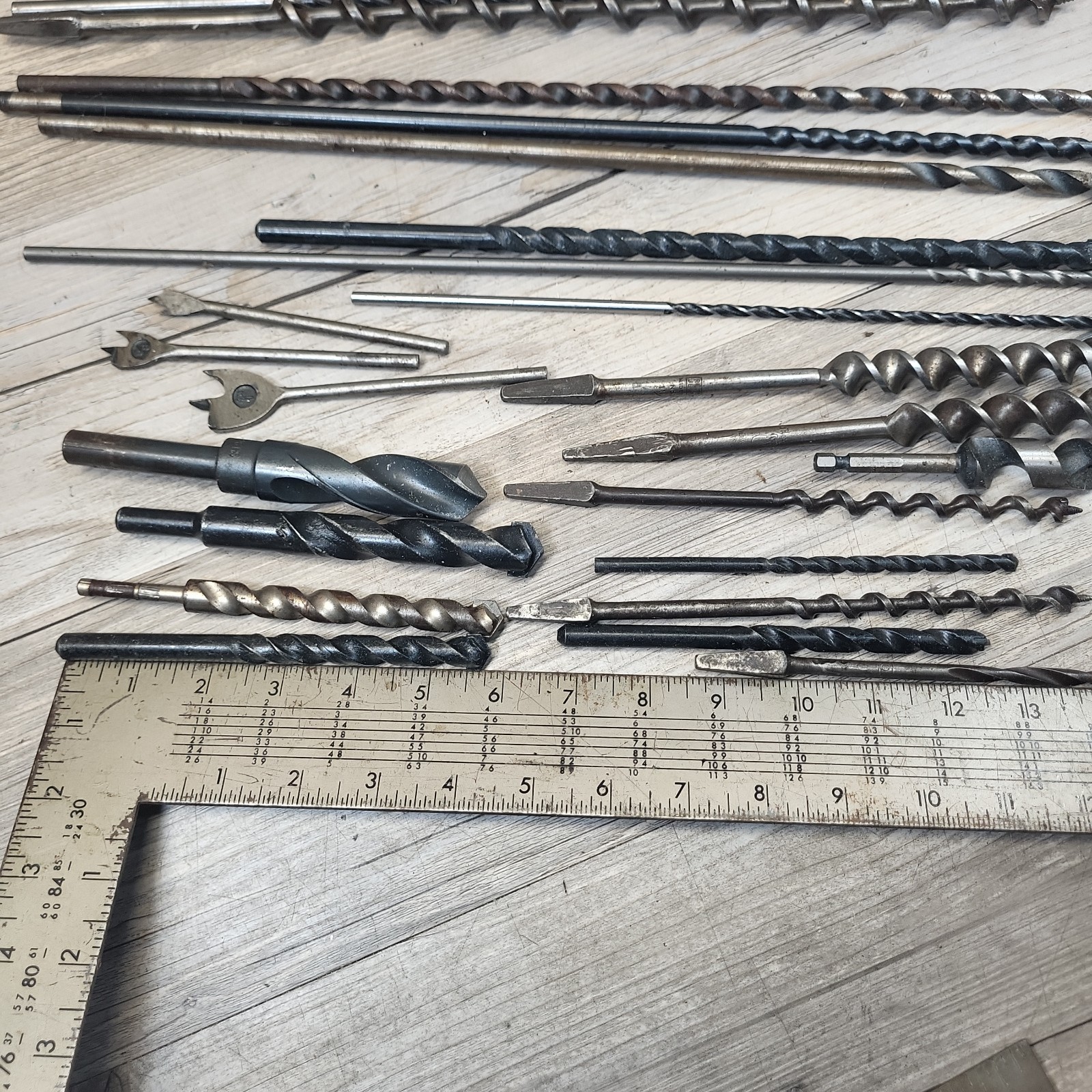Lot of 25 antique assorted Vintage Auger Drill Long Bore Drill Bits Mixed
