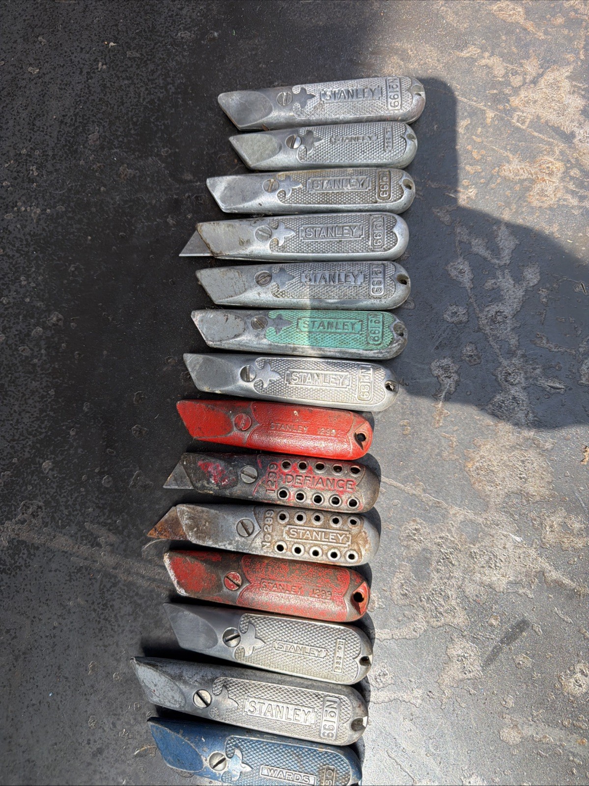14- VIntage STANLEY UTILITY BOX CUTTERS Knife