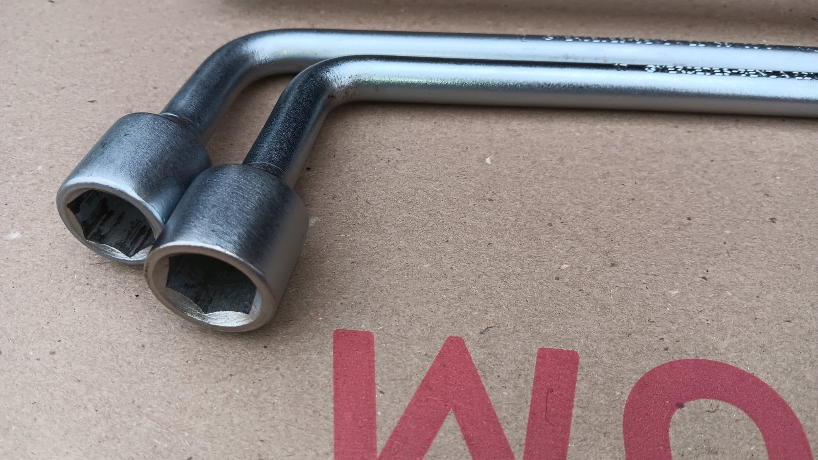 Walter 17mm Lug Wrench Mercedes Benz A2215810001