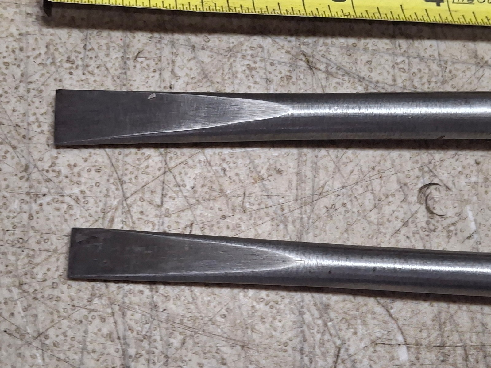 2 Qty. Vintage Woodcraft Supply Cabinet Screwdrivers .45″ & .52″ Made England