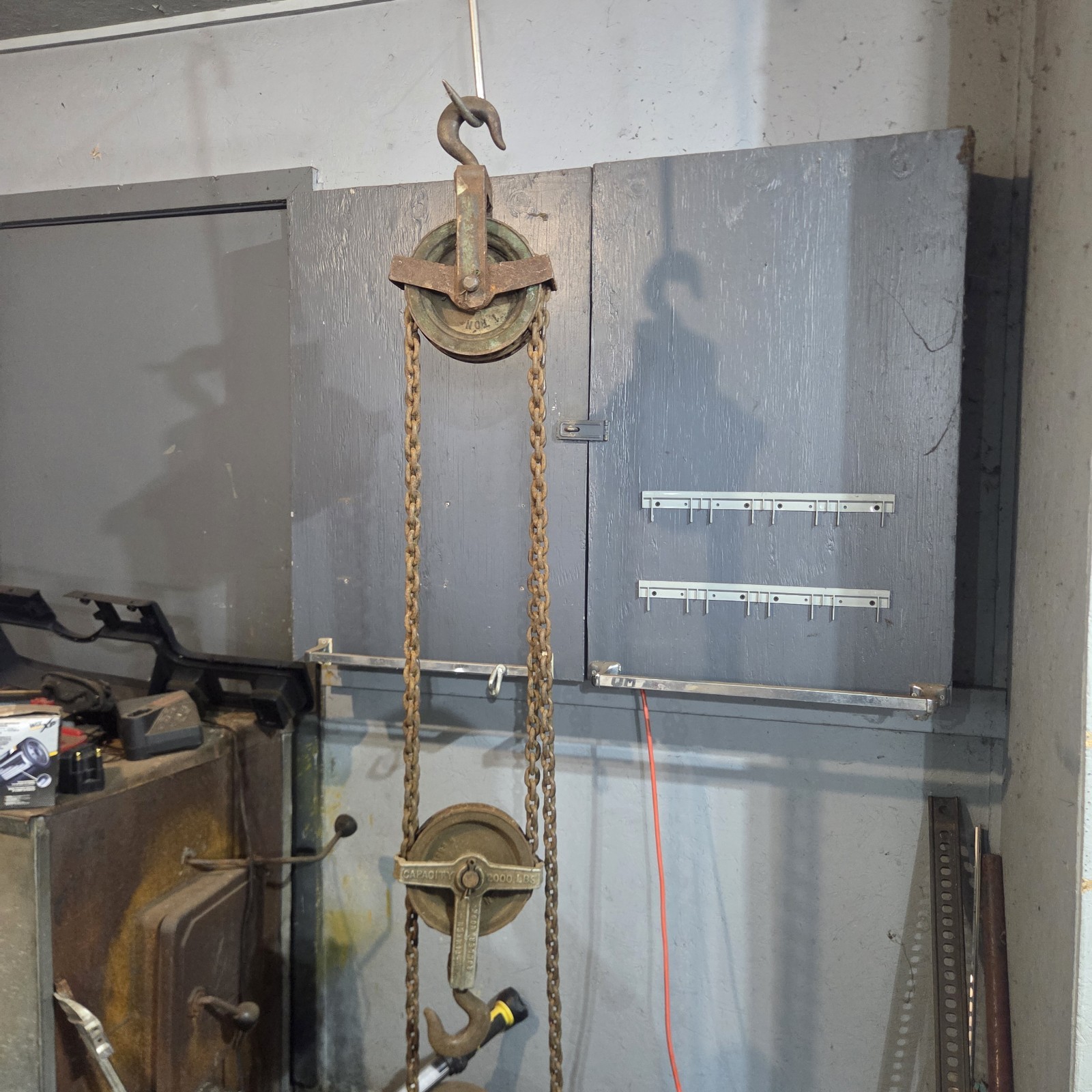 Industrial 1 Ton Chain Hoist Block Tackle Barn Garage Wall Decor H2000 H2001