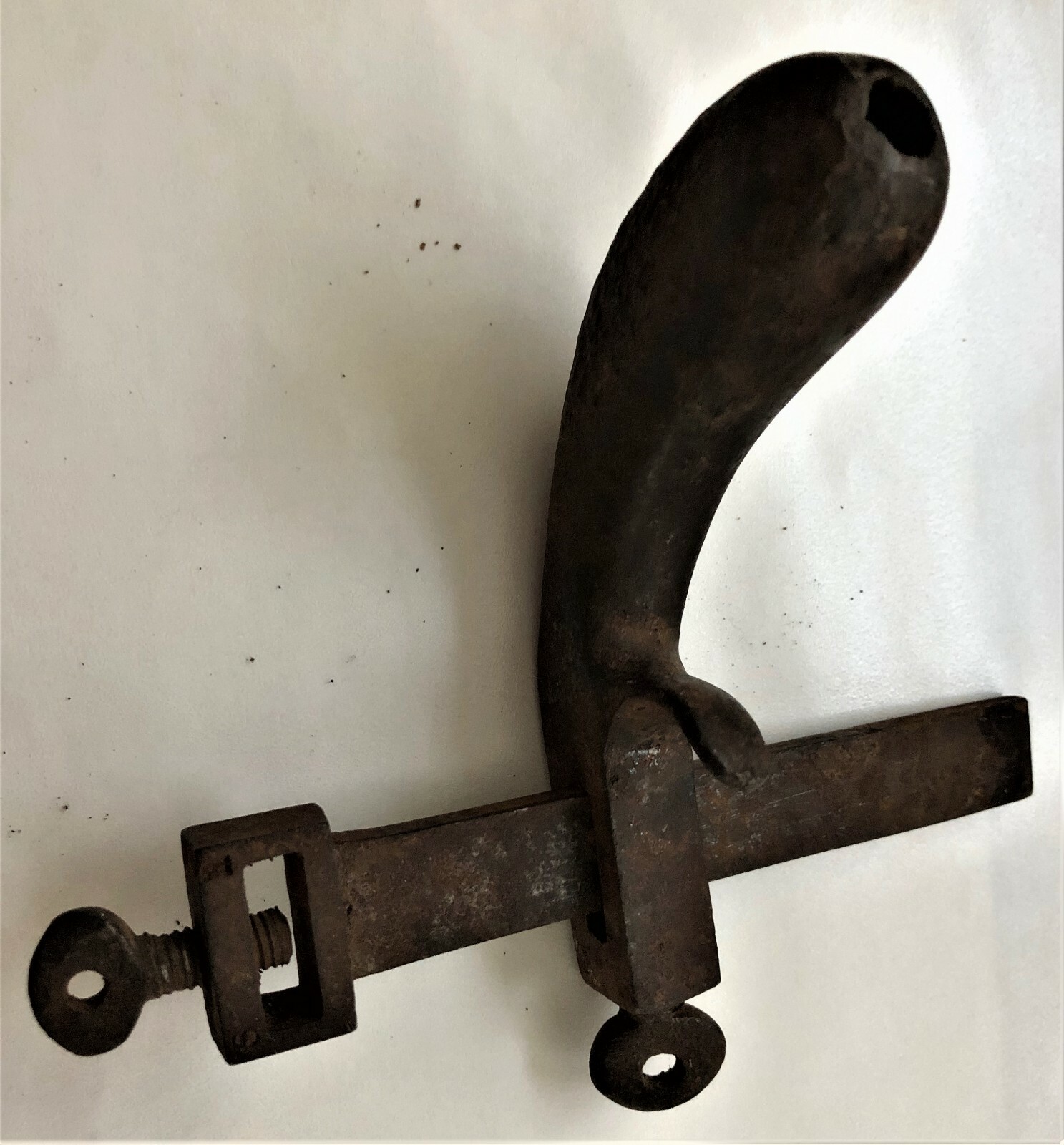 METAL CS OSBORNE TRIGGER TYPE ADJUSTABLE to 4 INCH LEATHER CUTTER LATE 1800’s