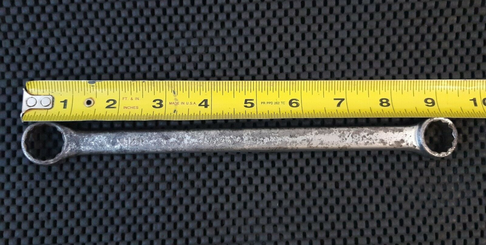 Vintage P&C 5/8″ x 11/16″ Box End Wrench 2522 USA 12 Point 9 1/2″ Long
