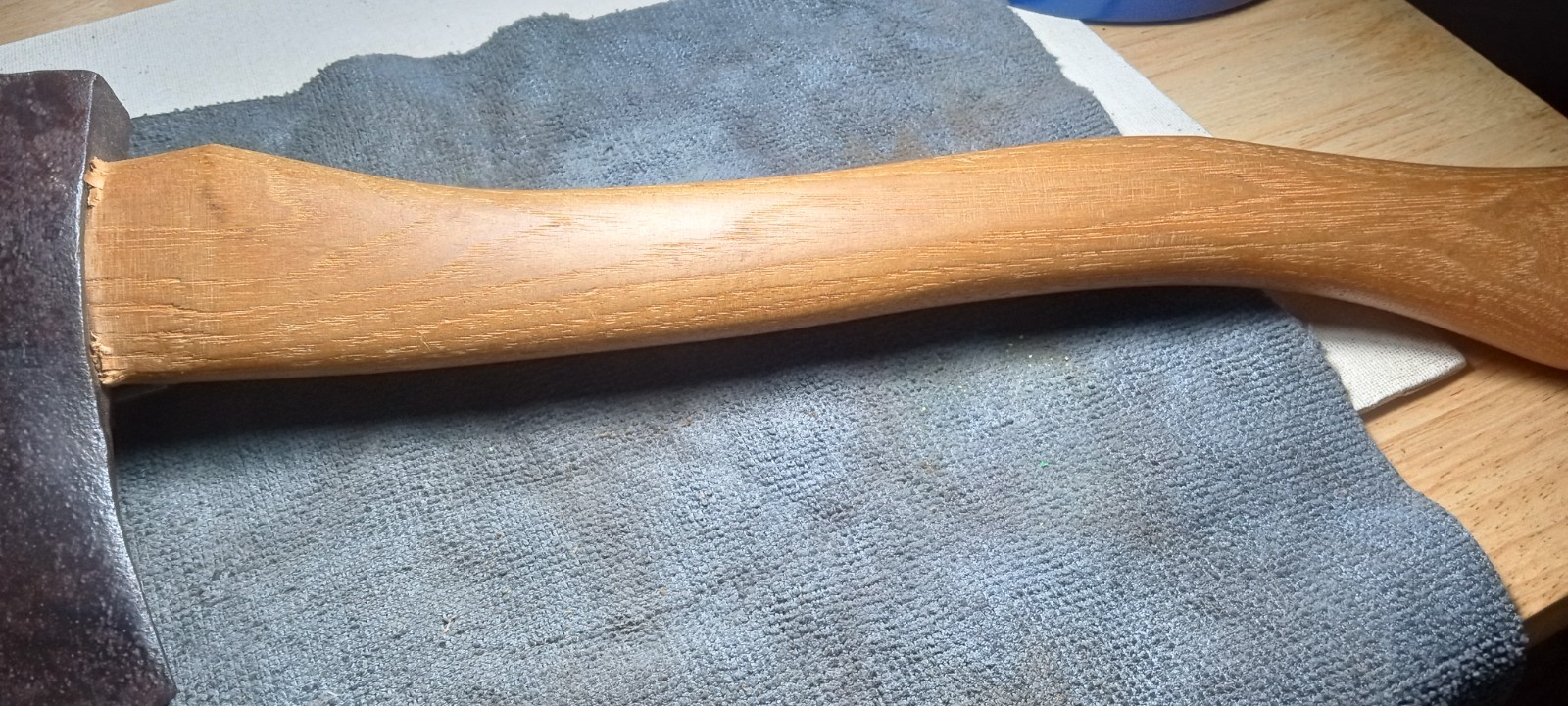 VINTAGE & RARE BUSTER BROWN SHOES ADVERTISING HATCHET W/ORIGINAL HANDLE L@@K!!
